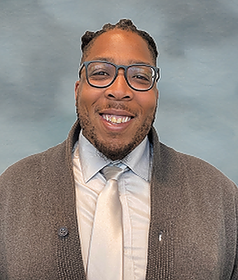 Sales & Leasing Consultant De'Narious Reed in Sales at Wolfchase Nissan